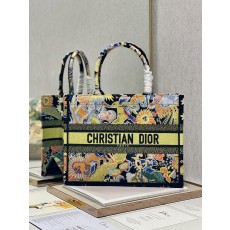 디올 DIOR BOOK TOTE 북 토트 백