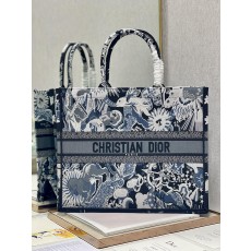 디올 DIOR BOOK TOTE 북 토트 백