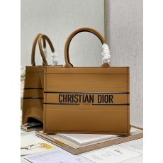 디올 DIOR book tote 북 토트 백