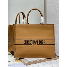 디올 DIOR book tote 북 토트 백