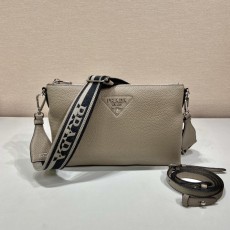 프라다 PRADA 더블 스트랩 크로스 백